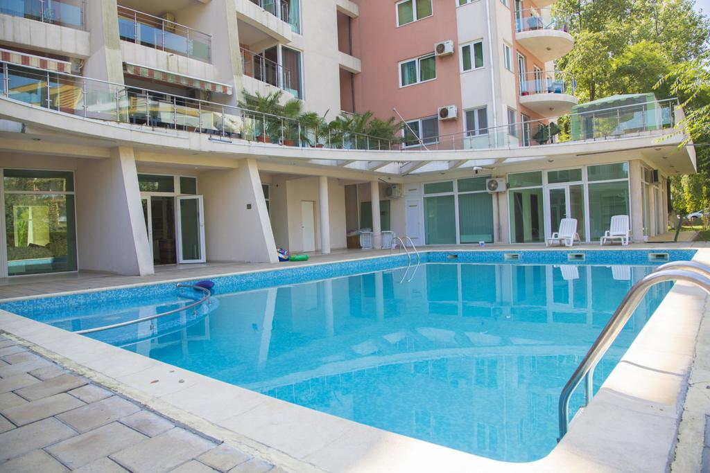 Evergreen Vlas Mamaia Sud Buitenkant foto
